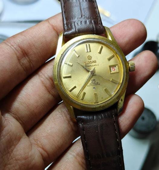 Vintage Titoni Airmaster 25 Jewels Rotomatic Watch Code 22.M9
