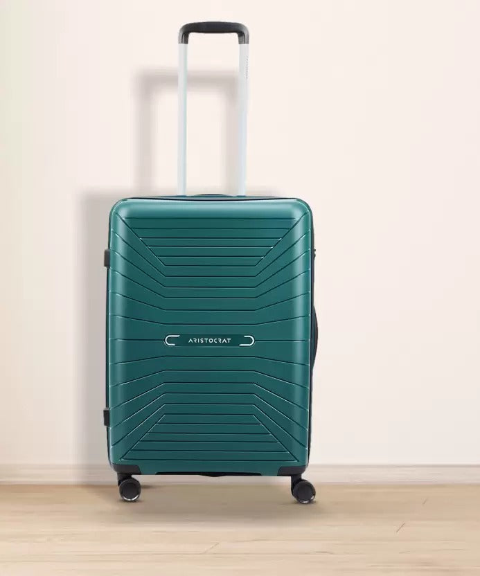 Open Box Unused Aristocrat Medium Check-in Suitcase 66 Cm Carnival8 Wheel 66 Green
