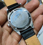 Load image into Gallery viewer, Vintage HMT Janata Para Shock 17 Jewels Watch Code 0.U3
