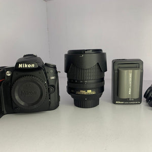 Used Nikon D90 DSLR Camera (Body with AF-S 18-105 mm VR Lens Black