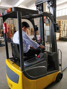 Detec™ 3 Wheel Electric Forklifts - Detech Devices Private Limited