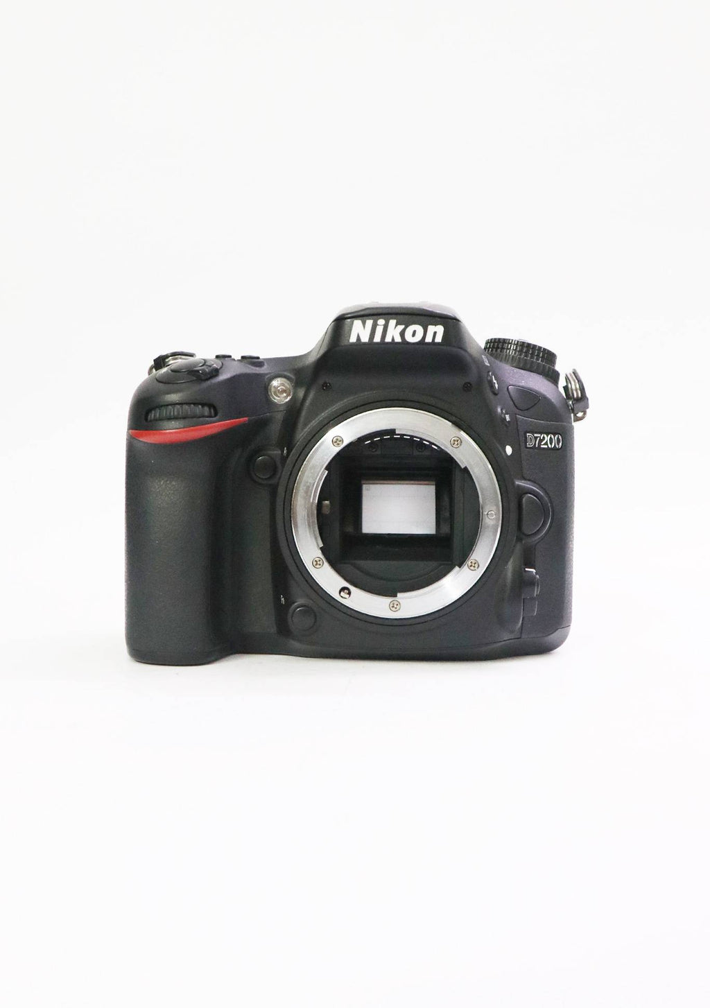 Used Nikon D7200 24.2 MP Digital SLR Camera Black with AF-S 18-140mm