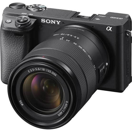 Used Sony Alpha ILCE-6400 APS-C Mirrorless Camera with 18-135 mm Zoom Lens