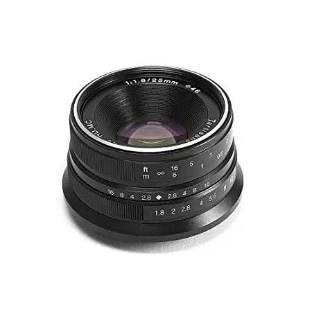 ओलंपस और पैनासोनिक माइक्रो फोर थर्ड एमएफटी एम4/3 कैमरों के लिए प्रयुक्त 7आर्टिसन 25एमएम एफ1.8 मैनुअल फोकस प्राइम फिक्स्ड लेंस, काला