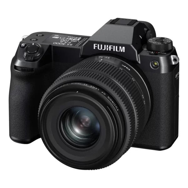 35-70mm लेंस किट के साथ प्रयुक्त Fujifilm GFX 50S II मीडियम फॉर्मेट मिररलेस कैमरा