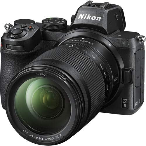 स्टॉक में NIKKOR Z 24-200mm f/4-6.3 लेंस ब्लैक के साथ प्रयुक्त Nikon डिजिटल कैमरा Z 5 किट