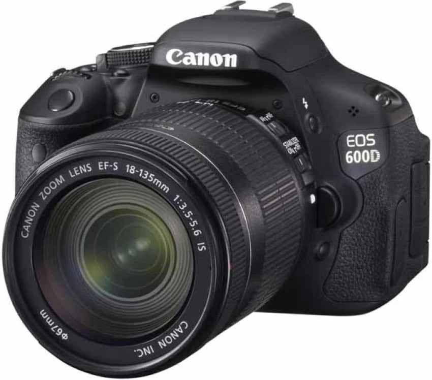 Used Canon Eos 600D with 18-135mm f/3.5-5.6 IS II Lens Kit