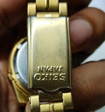 Load image into Gallery viewer, Vintage Seiko 5 Automatic Code 2.M8 Watch
