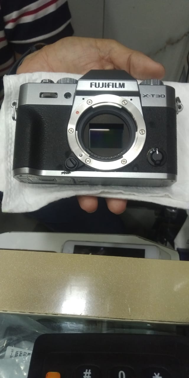 Slightly Used Fujifilm X-T30 II Body with 15-45mm Lens Silver