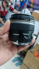 गैलरी व्यूवर में इमेज लोड करें, Used Canon EF-S 60mm f/2.8 Macro USM Fixed Lens
