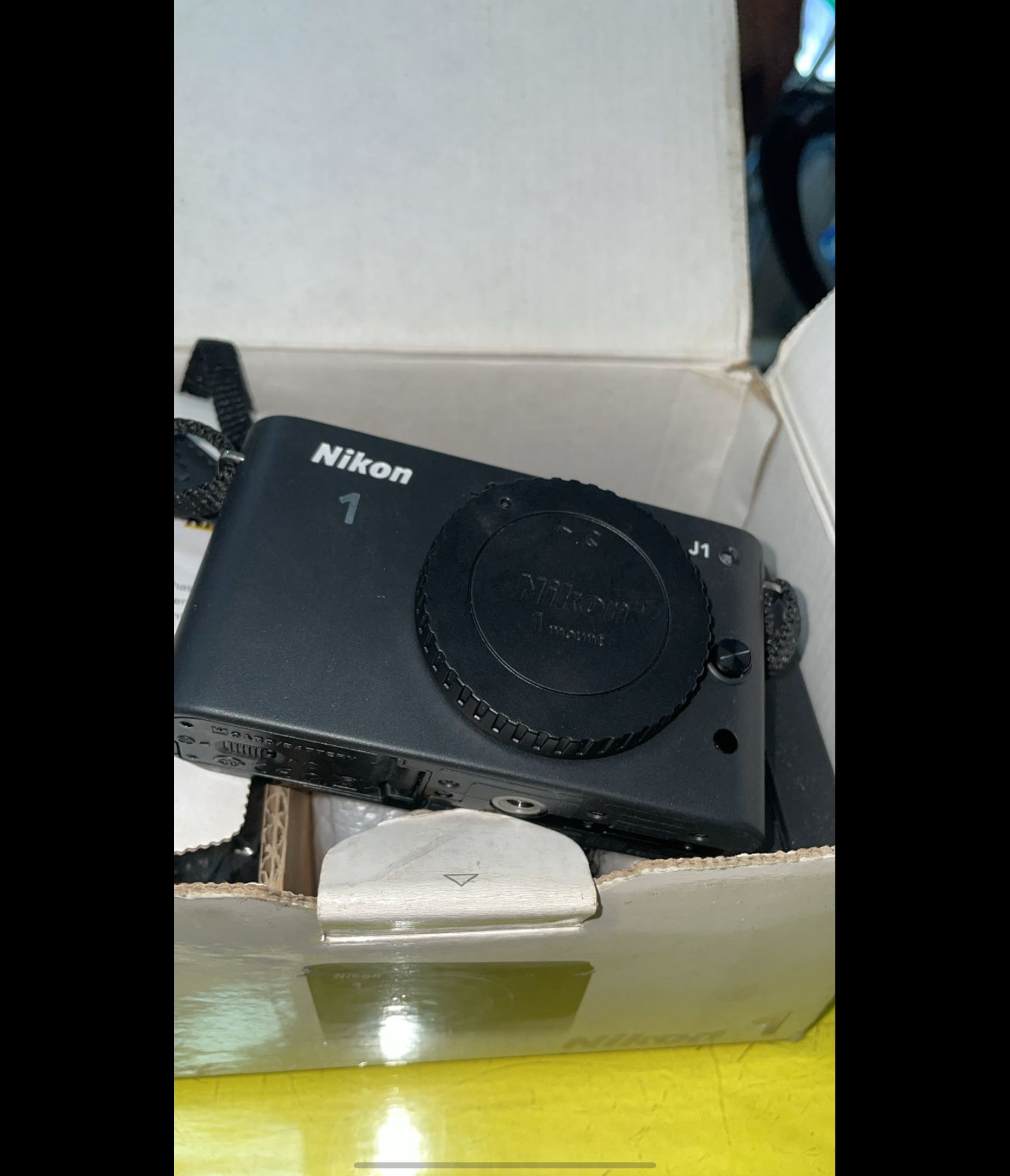 Open box , Unused , Nikon 1 J1 Digital Camera with 10-30 mm Lens