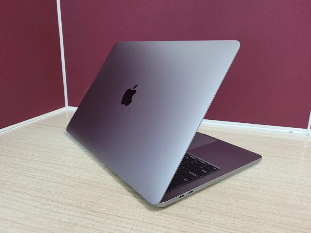 Used Apple MacBook Pro A2251 Refurbished Laptop, 13.3 inches, Core i7 (32/512)