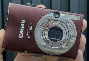 Vintage Canon Digital IXUS 80 IS Digital Camera