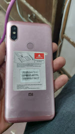 Load image into Gallery viewer, Used / Refurbished Redmi Note 6 Pro Rose Gold 64 GB 4 GB RAM
