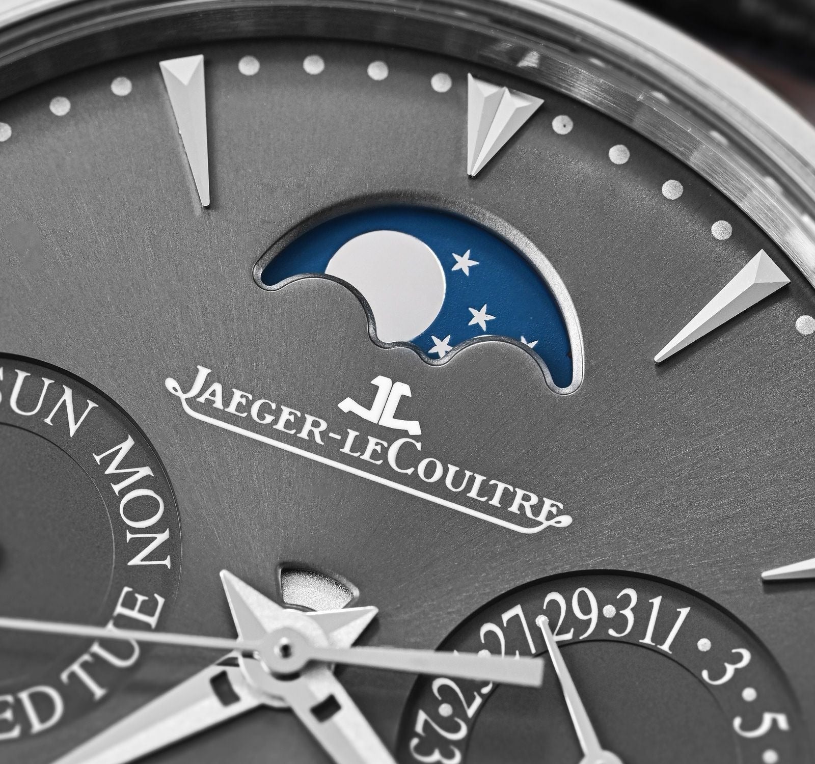 Jaeger-LeCoultre reveals the Rendez-Vous Star watch - Something About Rocks