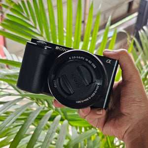 Used Sony Alpha ZV-E10 24.2 Mega Pixel Interchangeable-Lens Mirrorless vlog Camera