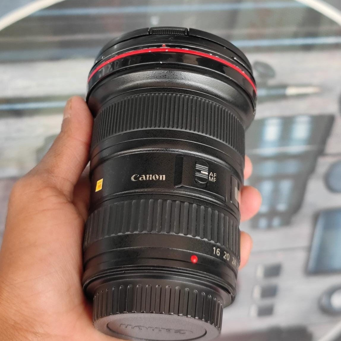 Used Canon EF 16-35mm F:2.8L II USM Wide Angle Zoom Lens for Canon DSLR Camera