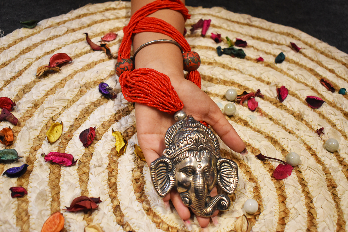 Detec Homzë Ganesha Pendant Necklace 