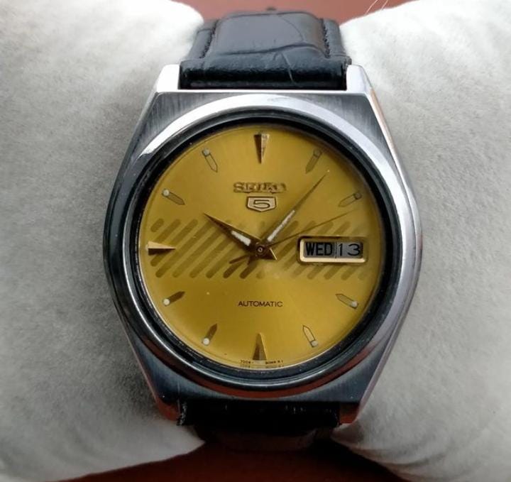 Vintage Authentic Seiko5 Automatic Watch