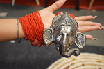 गैलरी व्यूवर में इमेज लोड करें, Detec Homzë Ganesha Pendant Necklace 
