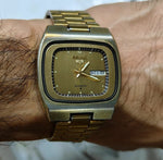Load image into Gallery viewer, Vintage Seiko 5 Automatic Code 2.M2 Watch
