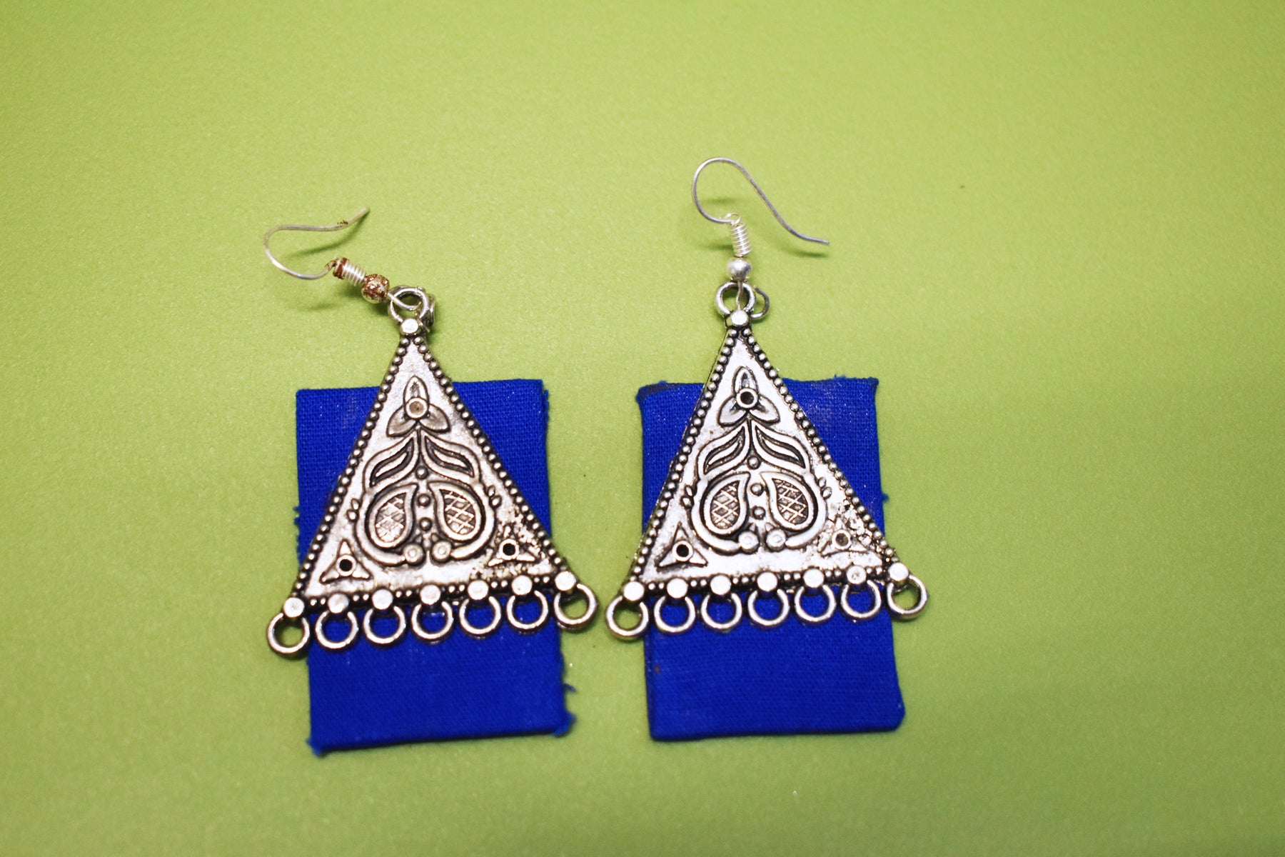 Detec Homzë Metal Ethnic Silver Handmade Earrings