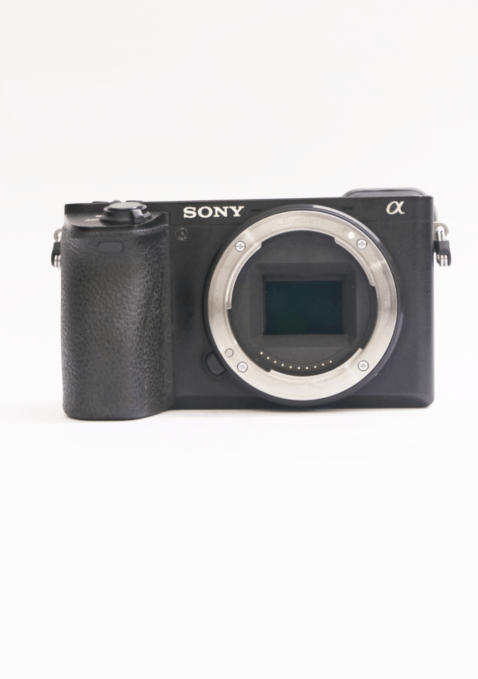 16-50mm के साथ प्रयुक्त Sony Dslr कैमरा A6500