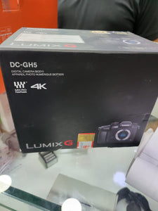 Open Box Panasonic LUMIX GH5 4K Digital Camera