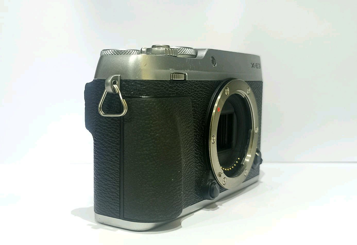 Used Fujifilm X E3 Body