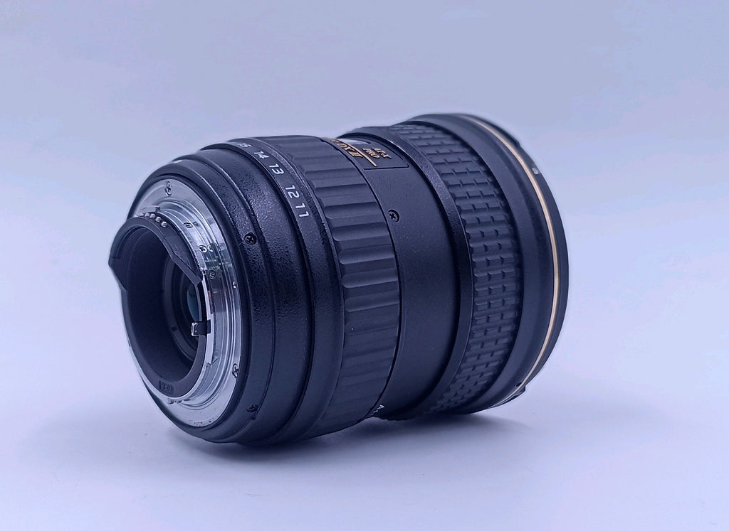Nikon माउंट के लिए टोकिना 11 16 F 2.8 IF DX II का उपयोग किया गया