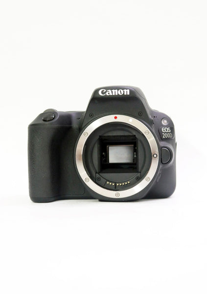 Used Canon 200D with 18 55mm Lens