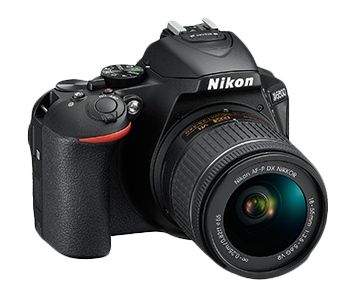 AF-P 18-55 मिमी + AF-P 70-300 मिमी VR किट के साथ Nikon D5600