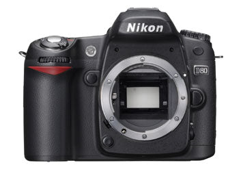 Nikon D80 10.2MP डिजिटल SLR कैमरा किट 18-135mm AF-S DX ज़ूम-निक्कर लेंस के साथ