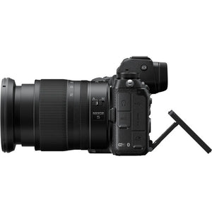 Nikon Z7 II मिररलेस कैमरा 24-70mm f/4 लेंस के साथ