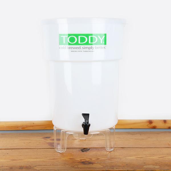 Blue Tokai Toddy Cold Brew System Commercial Model With Lift