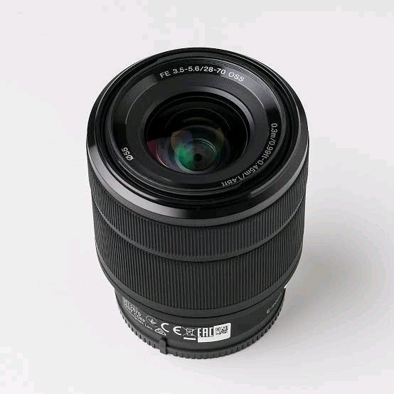 प्रयुक्त Sony FE 28-70mm f 3.5-5.6 OSS सोनी कैमरा लेंस