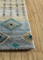 Load image into Gallery viewer, Jaipur Rugs Kaju-Katli Material Wool And Bamboo Silk Weaving Hand Knotted 5x8 ft  Soft Gray
