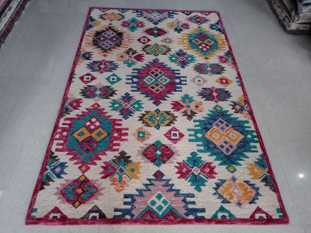 Detec™ Floral Pattern Wool Hand Tufted Rug - Multicolor