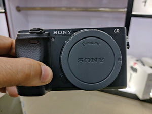 प्रयुक्त Sony Alpha Ilce6400 बॉडी