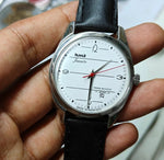 Load image into Gallery viewer, Vintage HMT Janata Para Shock 17 Jewels Code 0.U10 Watch Black in White
