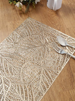 गैलरी व्यूवर में इमेज लोड करें, Detec™ Hosta Big Designer Shaped Leaf Leatherite Rectangular Table Place Mats in Metallic Gold Color
