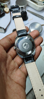 Load image into Gallery viewer, Vintage Jemis Automatic 21 Jewels Code 16.U1 Watch
