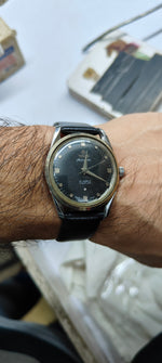 Load image into Gallery viewer, Vintage Titoni Airmaster 21 Jewels Titoflex Code 22.M3 Watch
