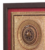 गैलरी व्यूवर में इमेज लोड करें, Detec™ Maroon Beads on Raw Silk Framed Wall Art
