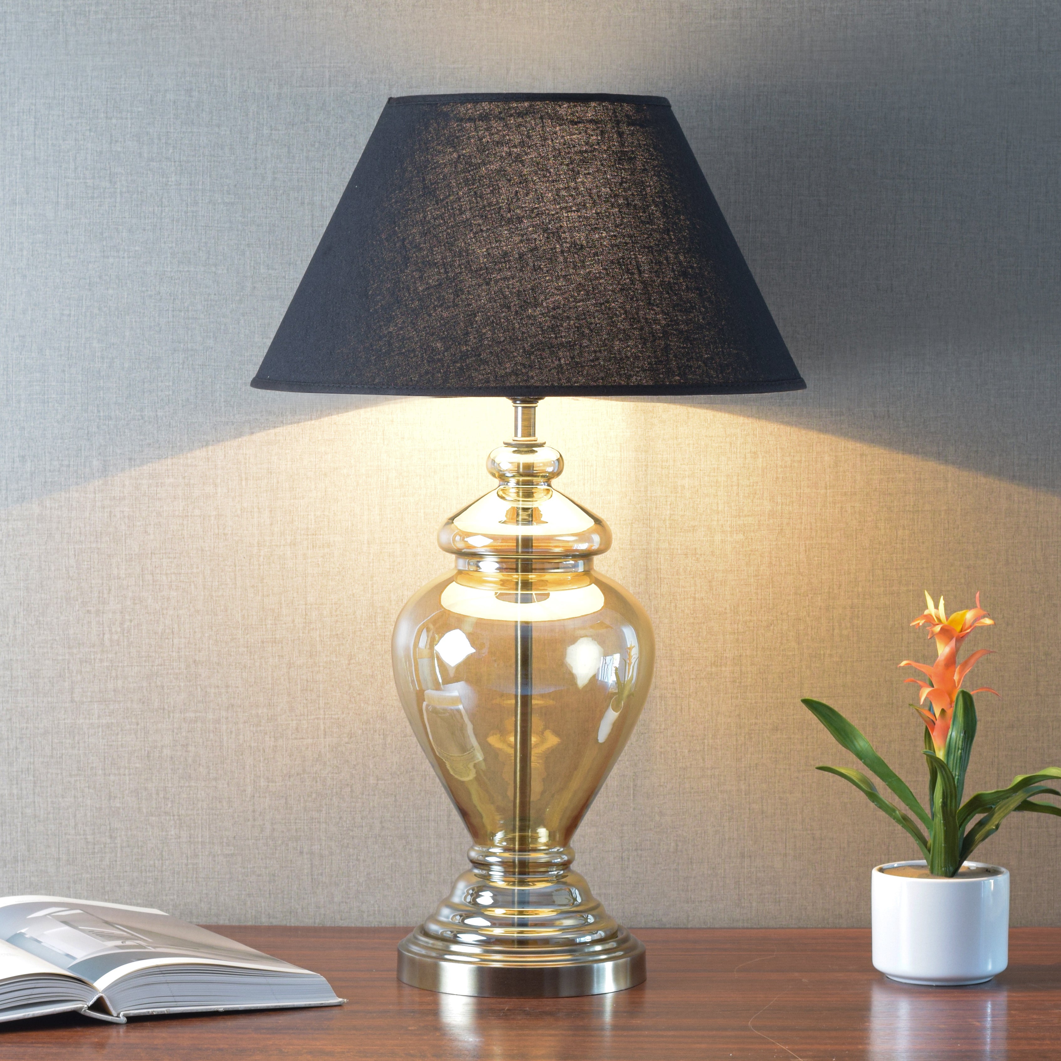 Detec Glass Table Lamp