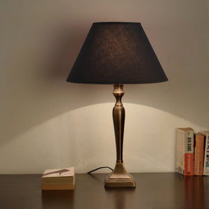 Detec Black Brass Table Lamp