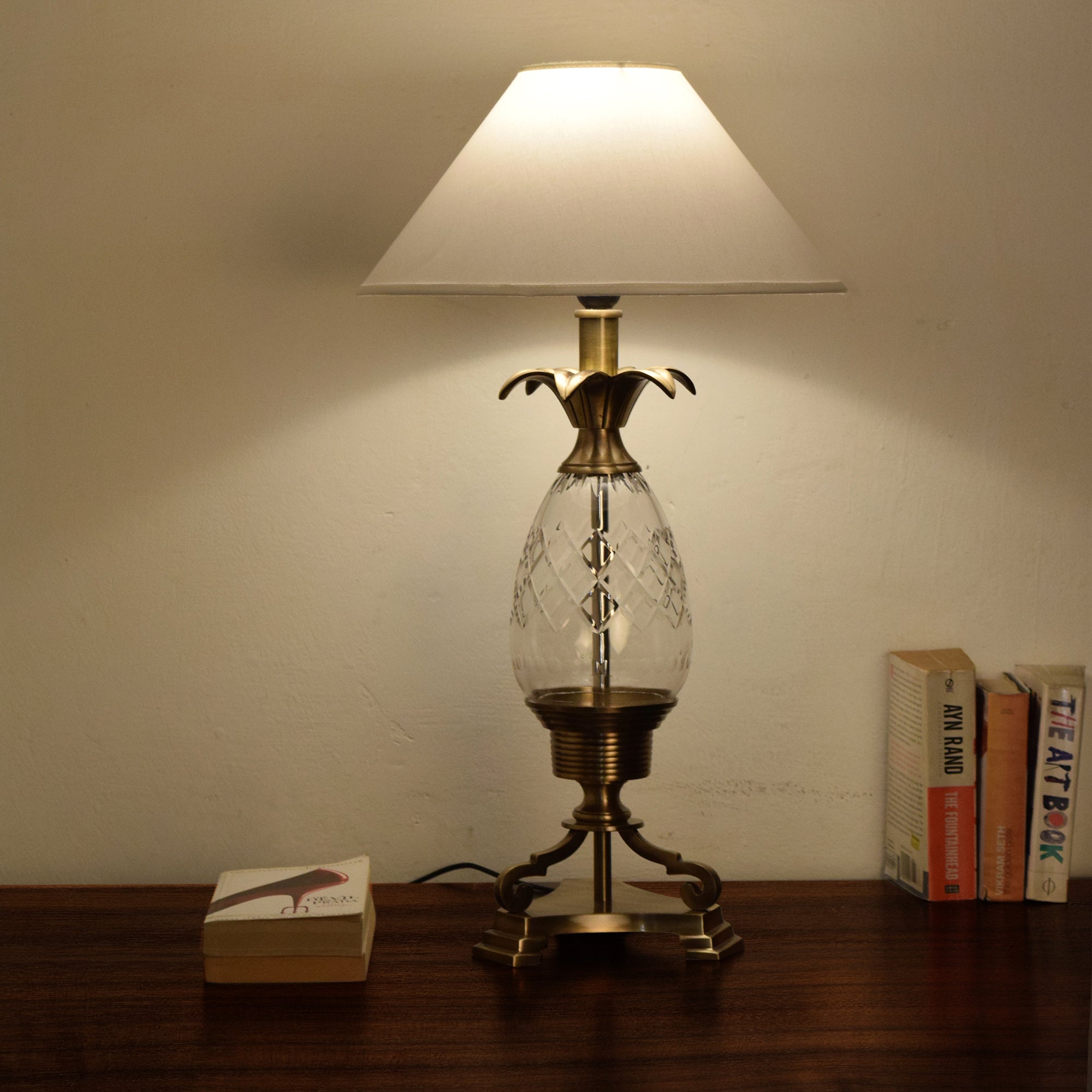 Detec Modern White Fabric Shade Table Lamp