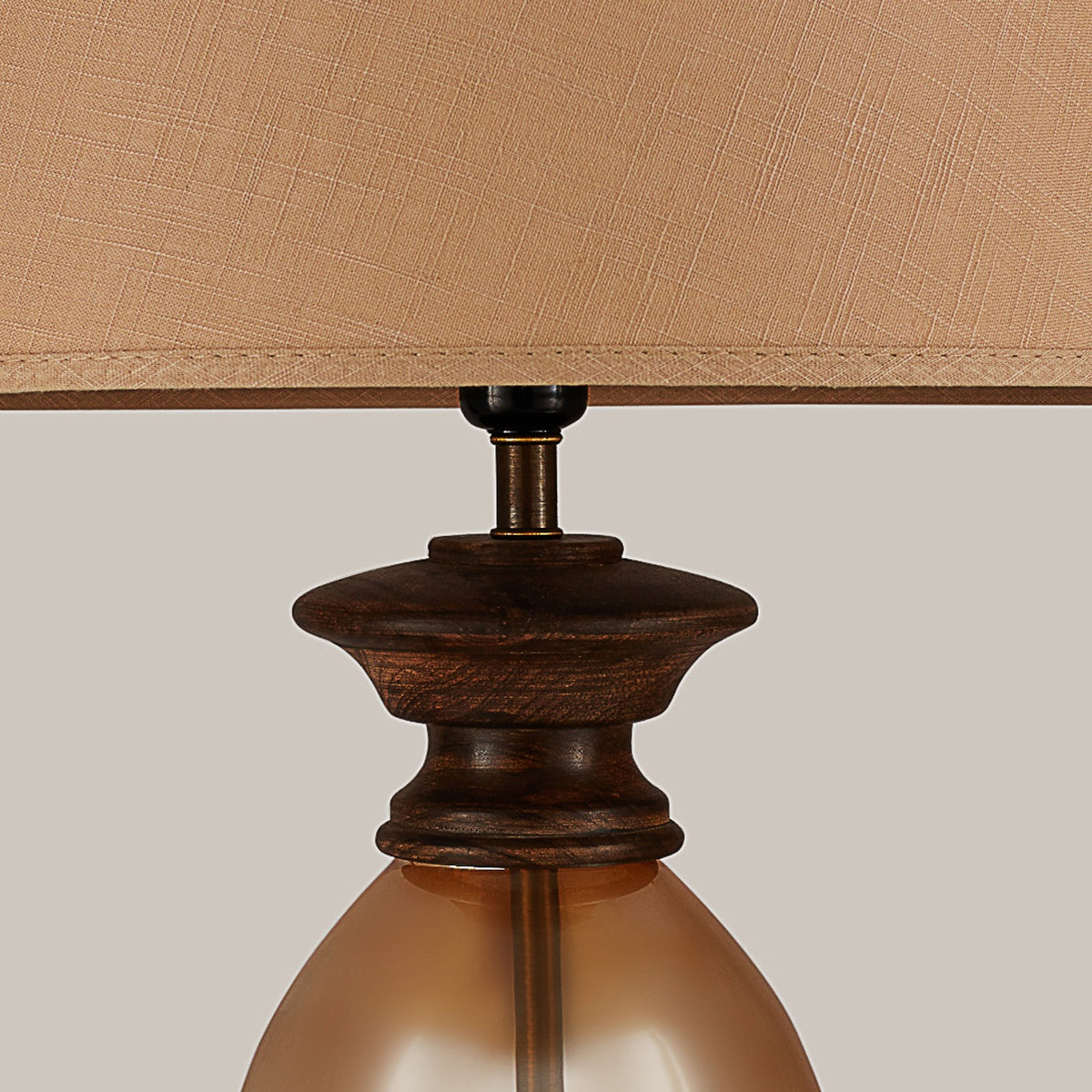 Detec Maroon Metal Table Lamp