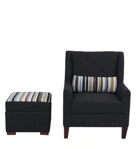 Lounge Chair in formal black