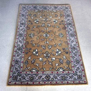 Detec™ Floral Pattern Wool Hand Tufted Rug